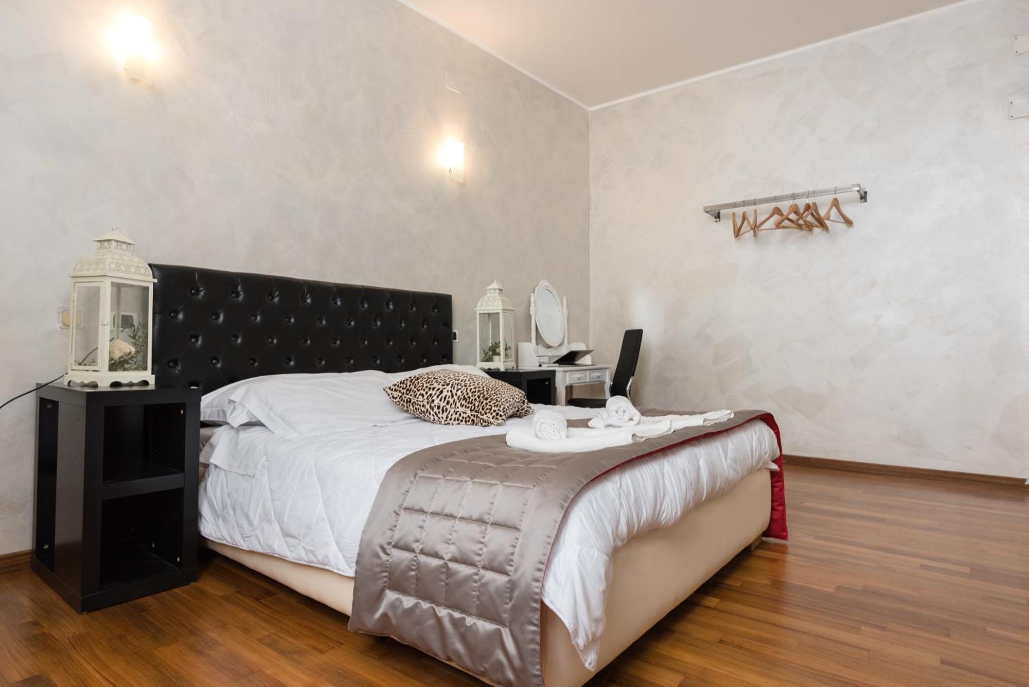 Prince's - Budget & Apt Piazza Del Popolo Apartamento